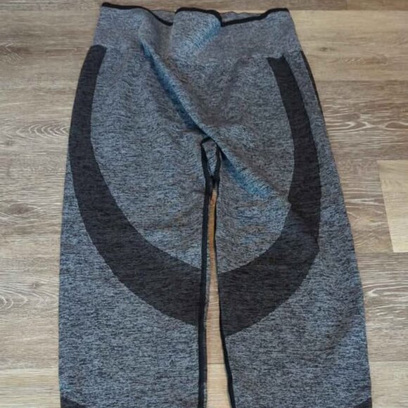Victoria secret pink size large seamless leggings - Picture 1 of 5